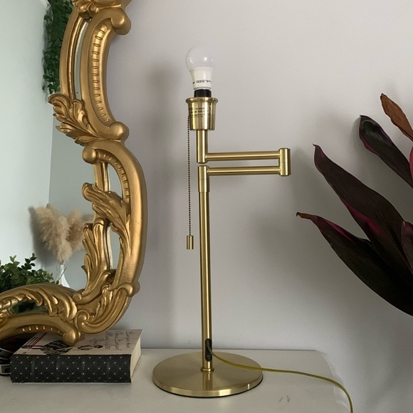 Brass Hollywood Regency style table lamp BASE with a swivel arm adjustable MCM - Picture 3 of 14